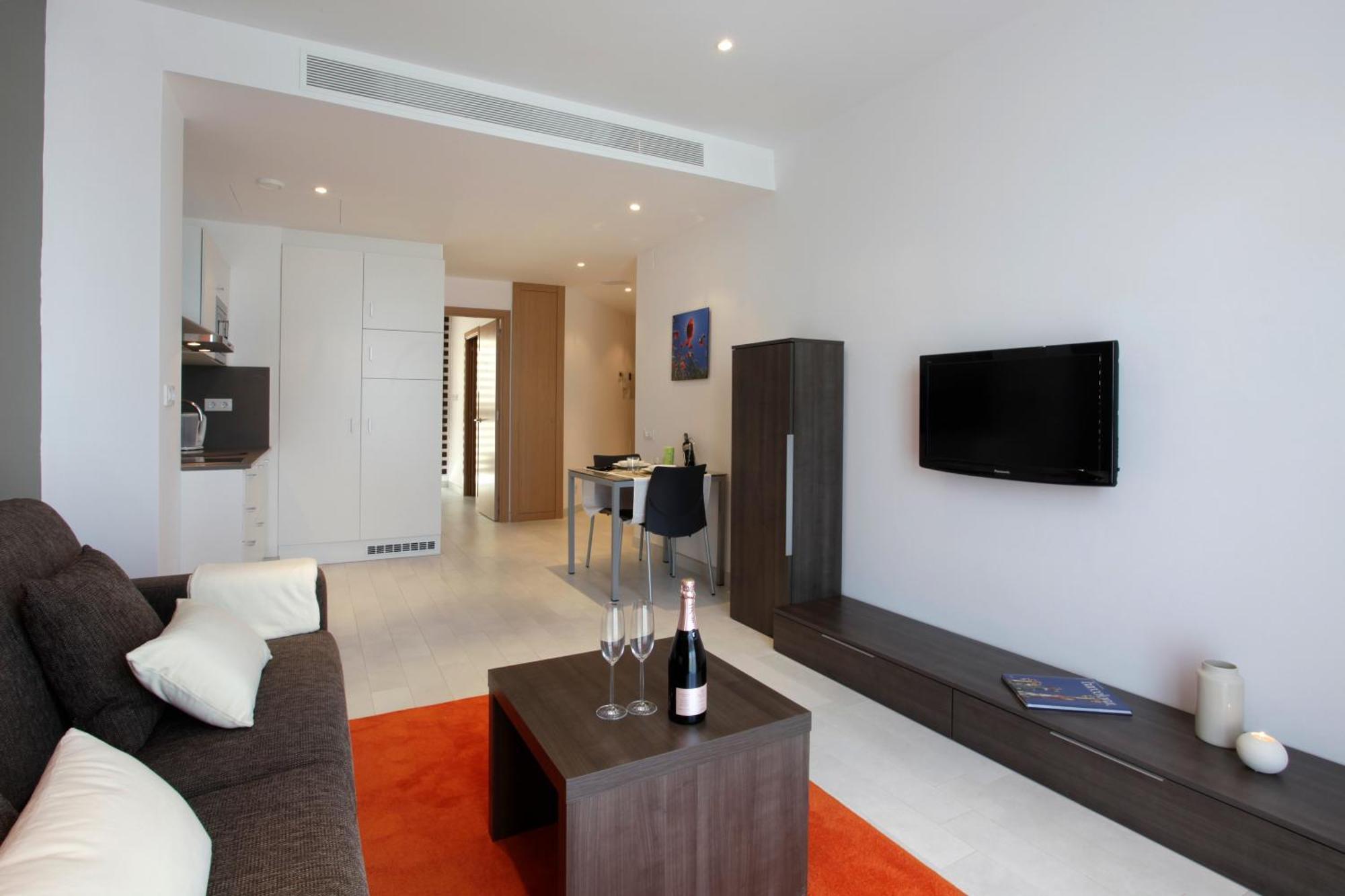 Fisa Rentals Les Corts Apartament *