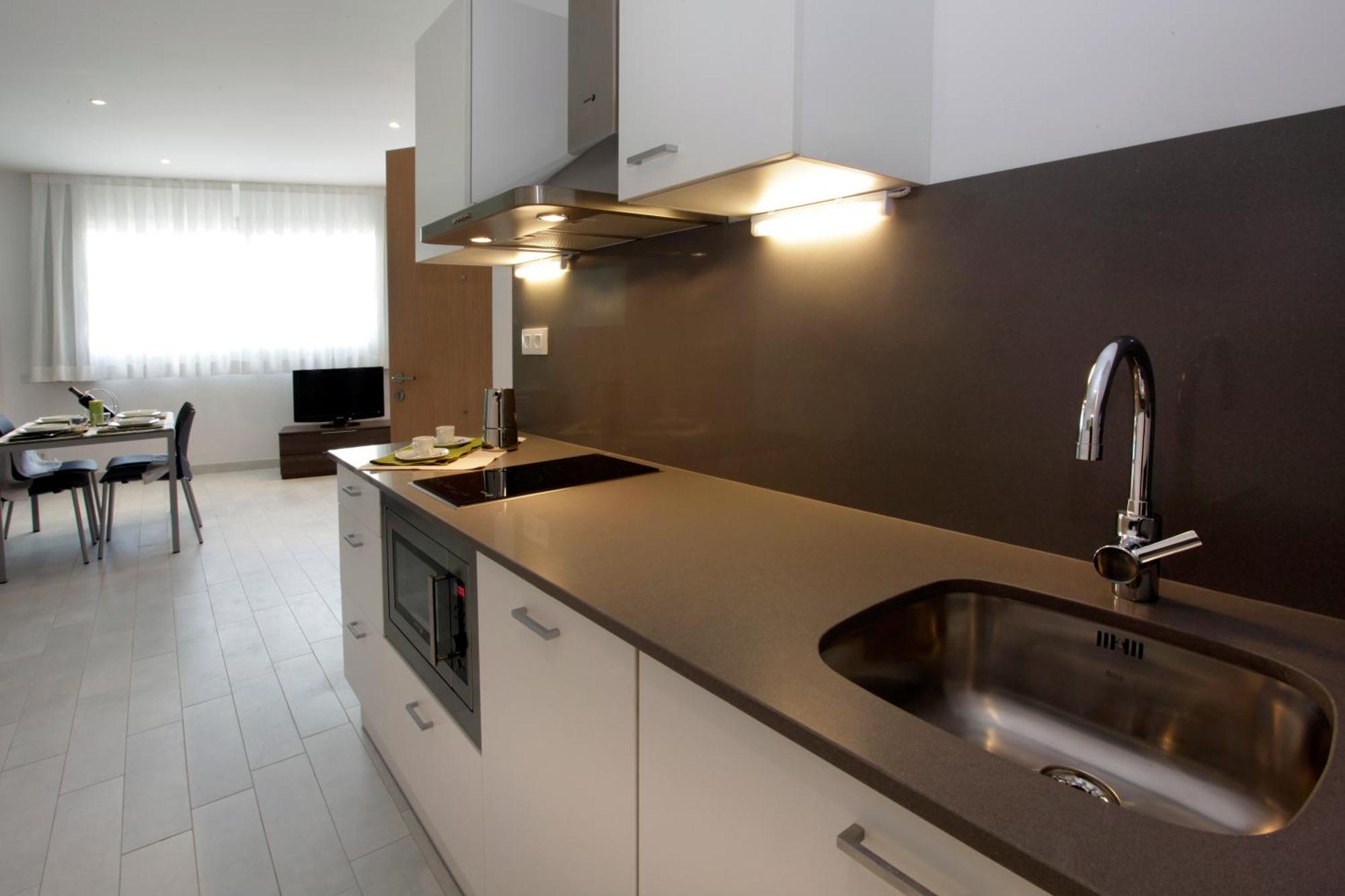 Apartament Fisa Les Corts *