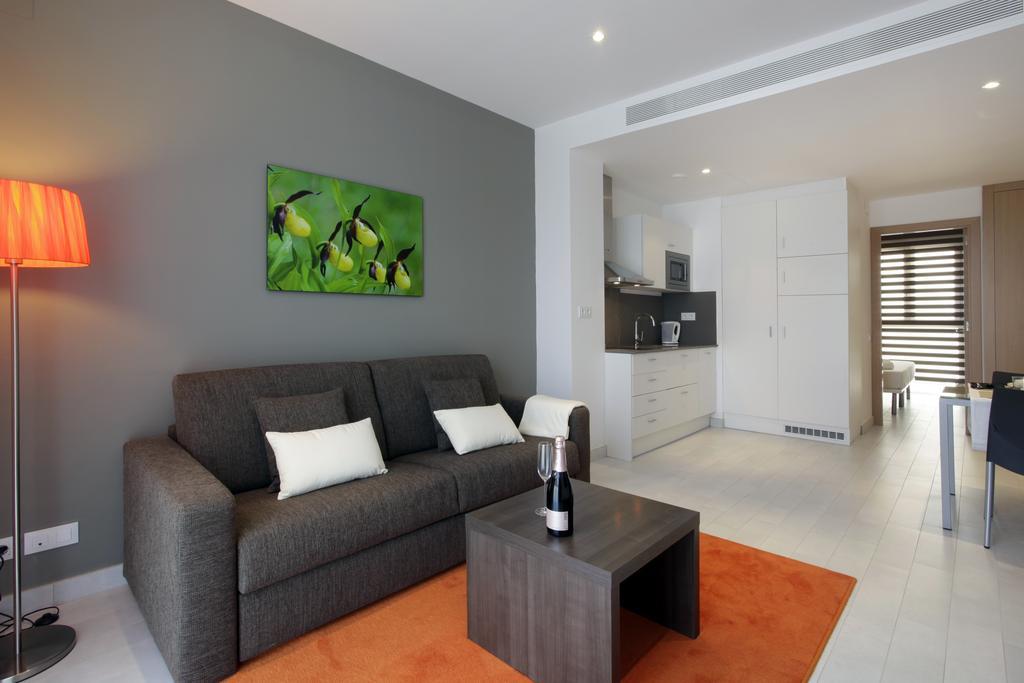 Fisa Les Corts Apartament